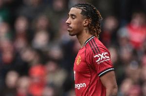 英媒：巴黎关注约罗，巨额报价可能会考验曼联留人决心